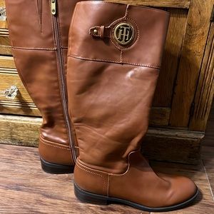 Tommy Hilfiger Tan Boots Size 10 Medium